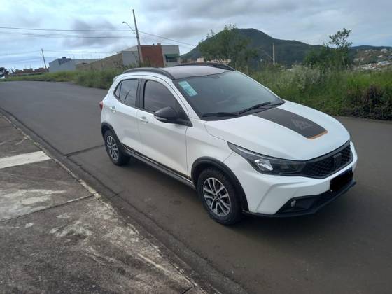 FIAT ARGO 1.3 FIREFLY FLEX TREKKING MANUAL FIAT ARGO 1.3 FIREFLY FLEX TREKKING MANUAL